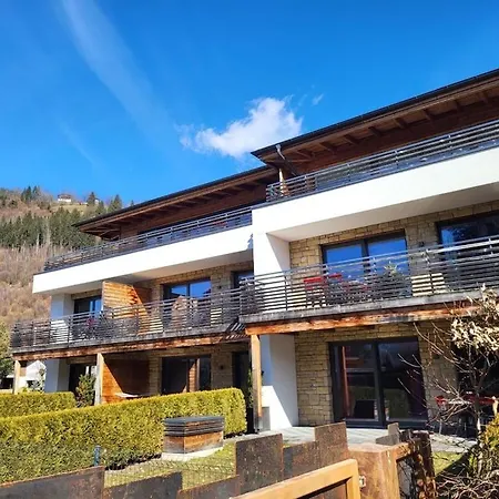 & Golf Zell Am * 滨湖采尔