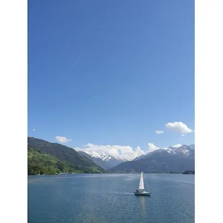 Hébergement de vacances & Golf Zell Am *